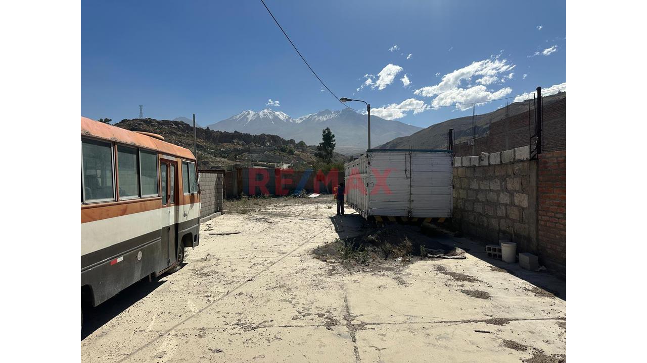 🏡 Terreno En Esquina De 200 M² En Villa Confraternidad – Alto Selva Alegre - 3