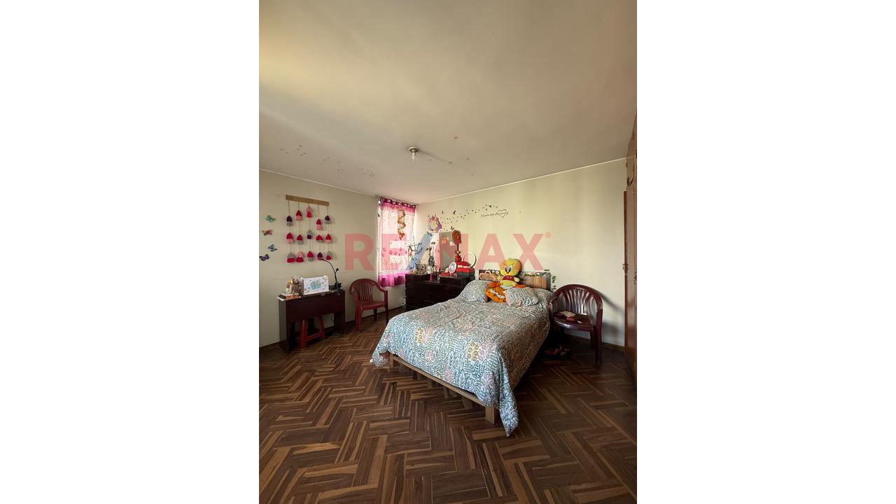 Amplia Casa De 324 M² En Venta En El Cercado De Arequipa-----Ideal Para:  * Oficinas Administrativas. * Consultorios Médicos O Odontológicos. * Centro De Capacitación. * Hostal U Hospedaje. * Airbnb. — foto 10
