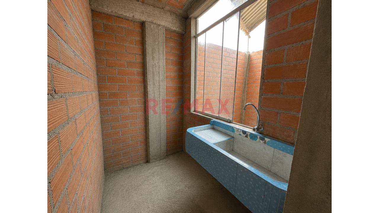 Se Vende Casa En Urbanización Esmeralda Carabayllo — foto 3