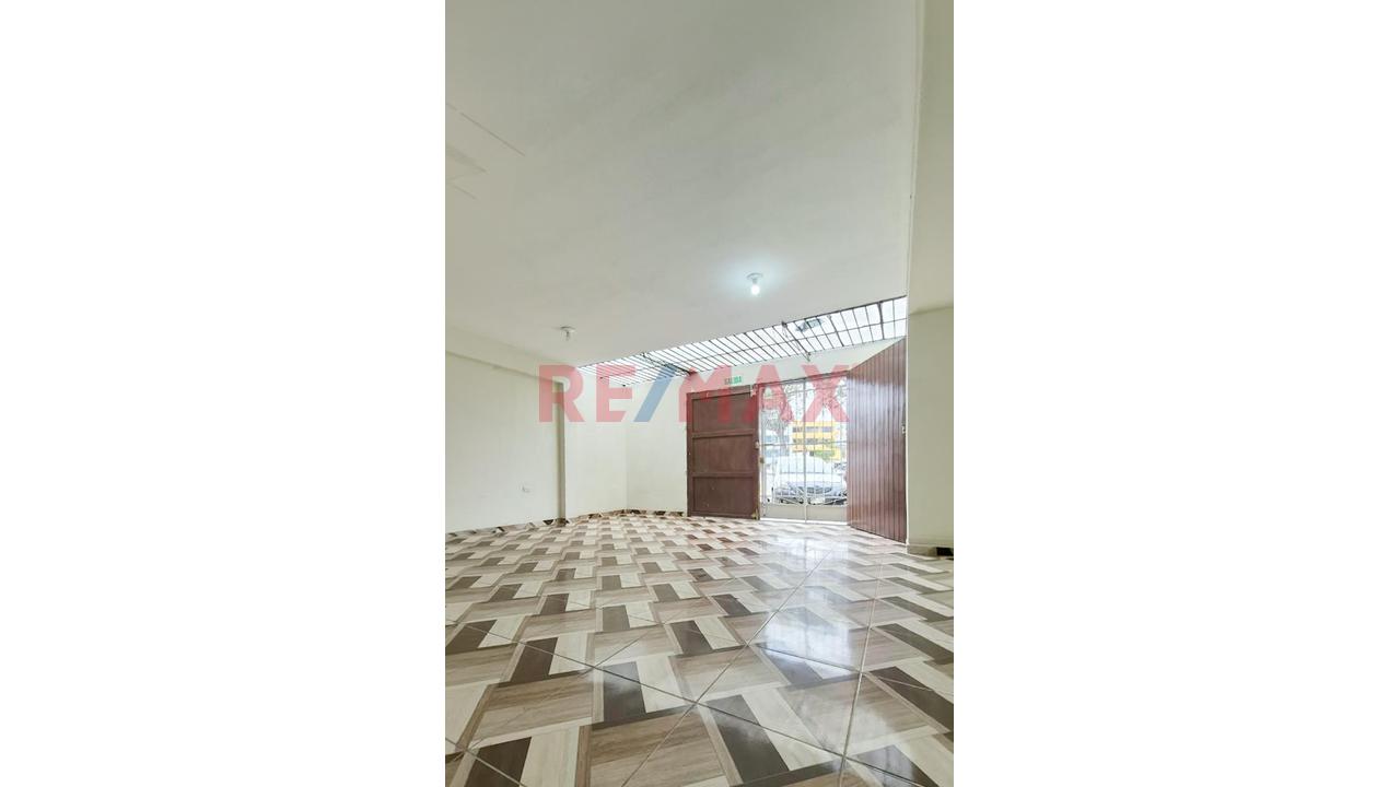 𝐀𝐋𝐐𝐔𝐈𝐋𝐎 𝐋𝐎𝐂𝐀𝐋 𝐂𝐎𝐌𝐄𝐑𝐂𝐈𝐀𝐋 𝐄𝐍 𝐀𝐕. 𝐂𝐎𝐋𝐎𝐍𝐈𝐀𝐋 – 𝐂𝐔𝐀𝐃𝐑𝐀 𝟒𝟓15 𝐔𝐑𝐁. 𝐋𝐀 𝐂𝐎𝐋𝐎𝐍𝐈𝐀𝐋 - 3