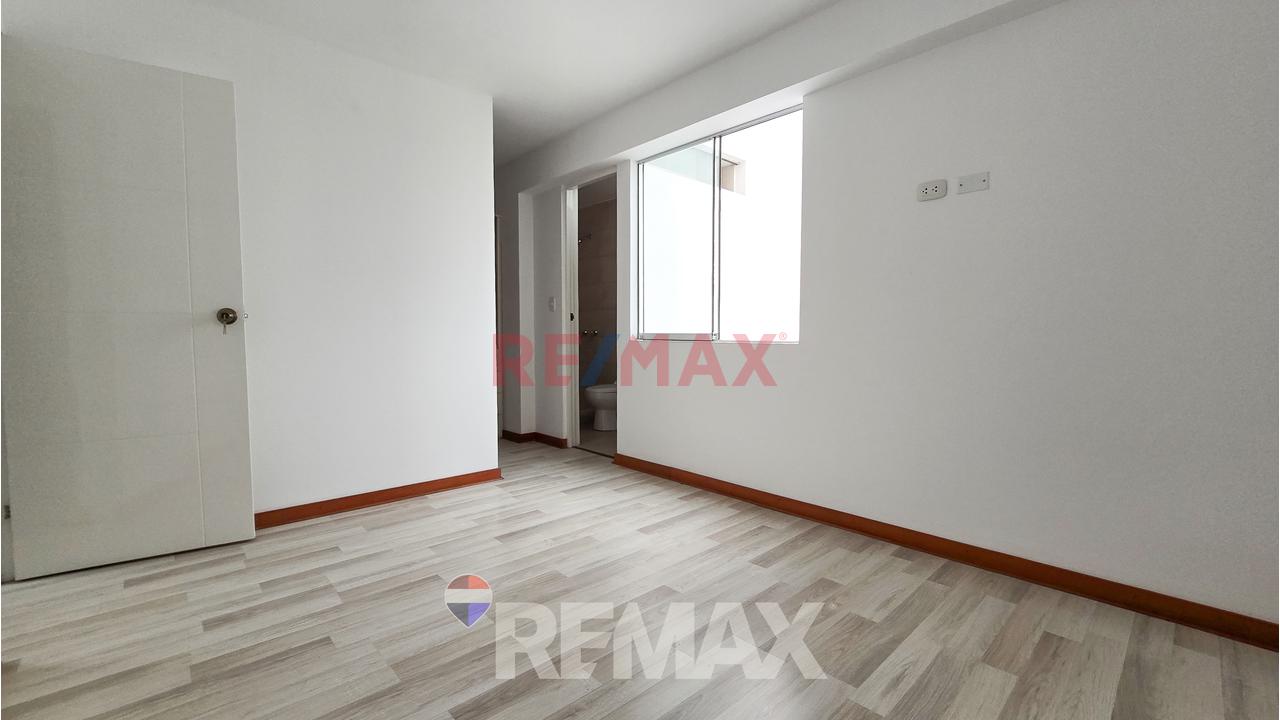 Vendo Moderno Duplex De Estreno + Aires En Surquillo, Limite Con San Isidro. - 15