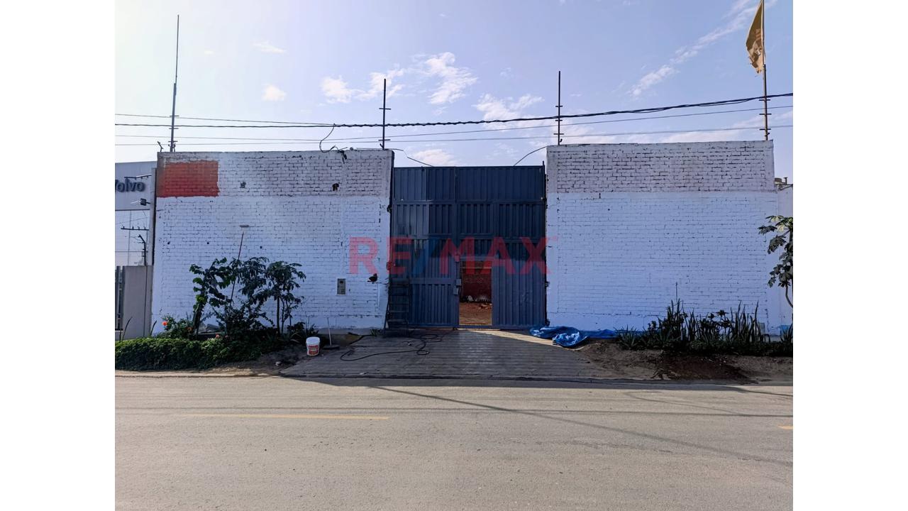 Alquilo Local Industrial 500 M2 - Los Huertos De Huachipa - 2