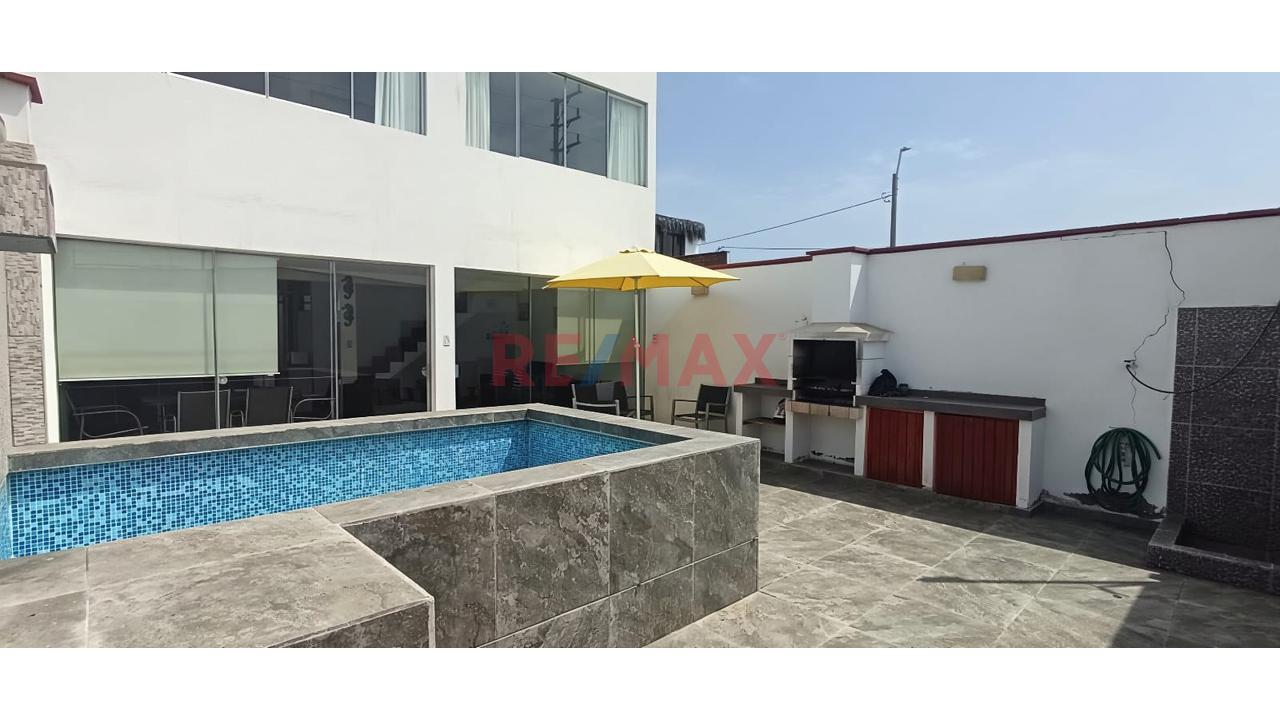 Casa En Venta En Playa Los Lobos! Segunda Fila, ¡A Pasos Del Mar! - 6