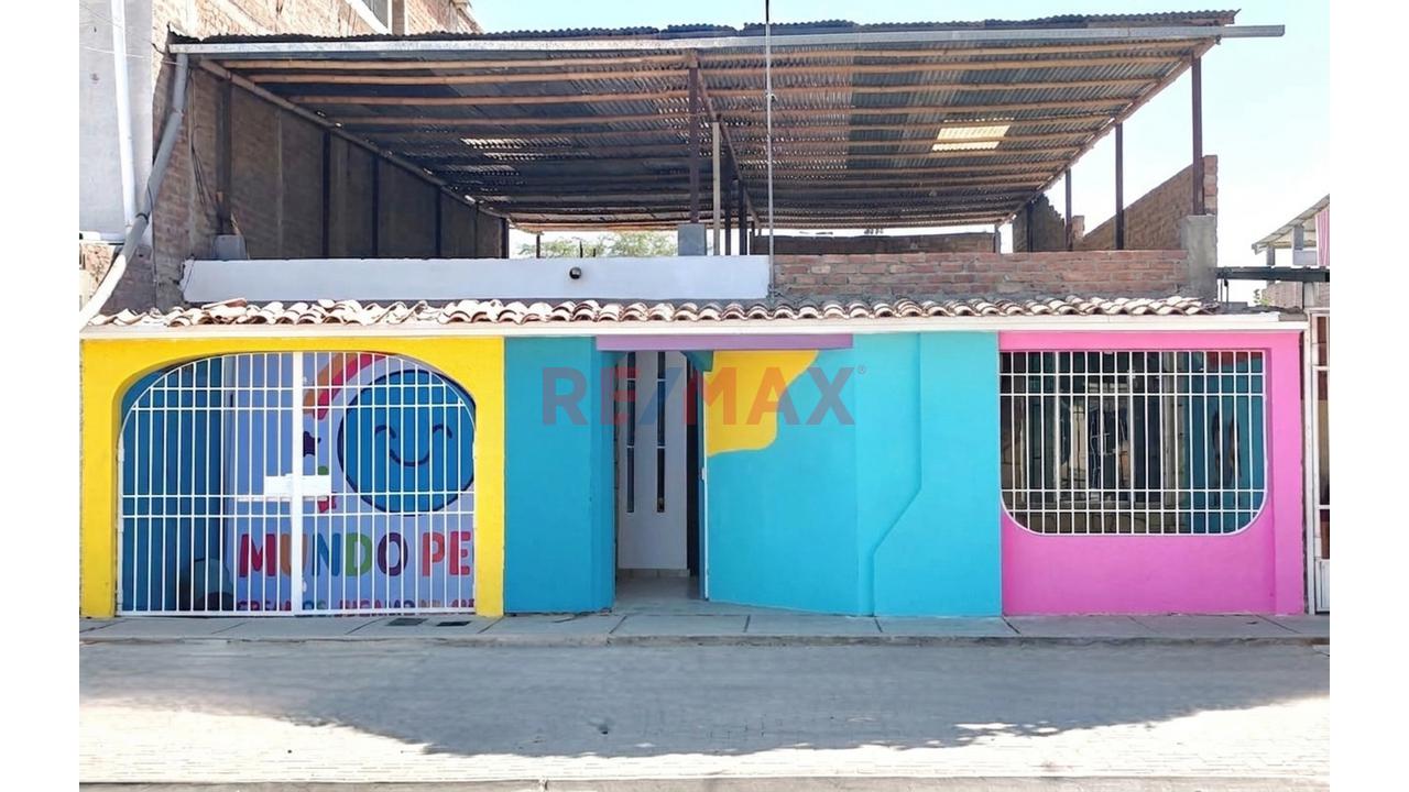 ¡Oportunidad Única En Sullana! Casa En Venta En Urb Santa Rosa De 250M2 - 1