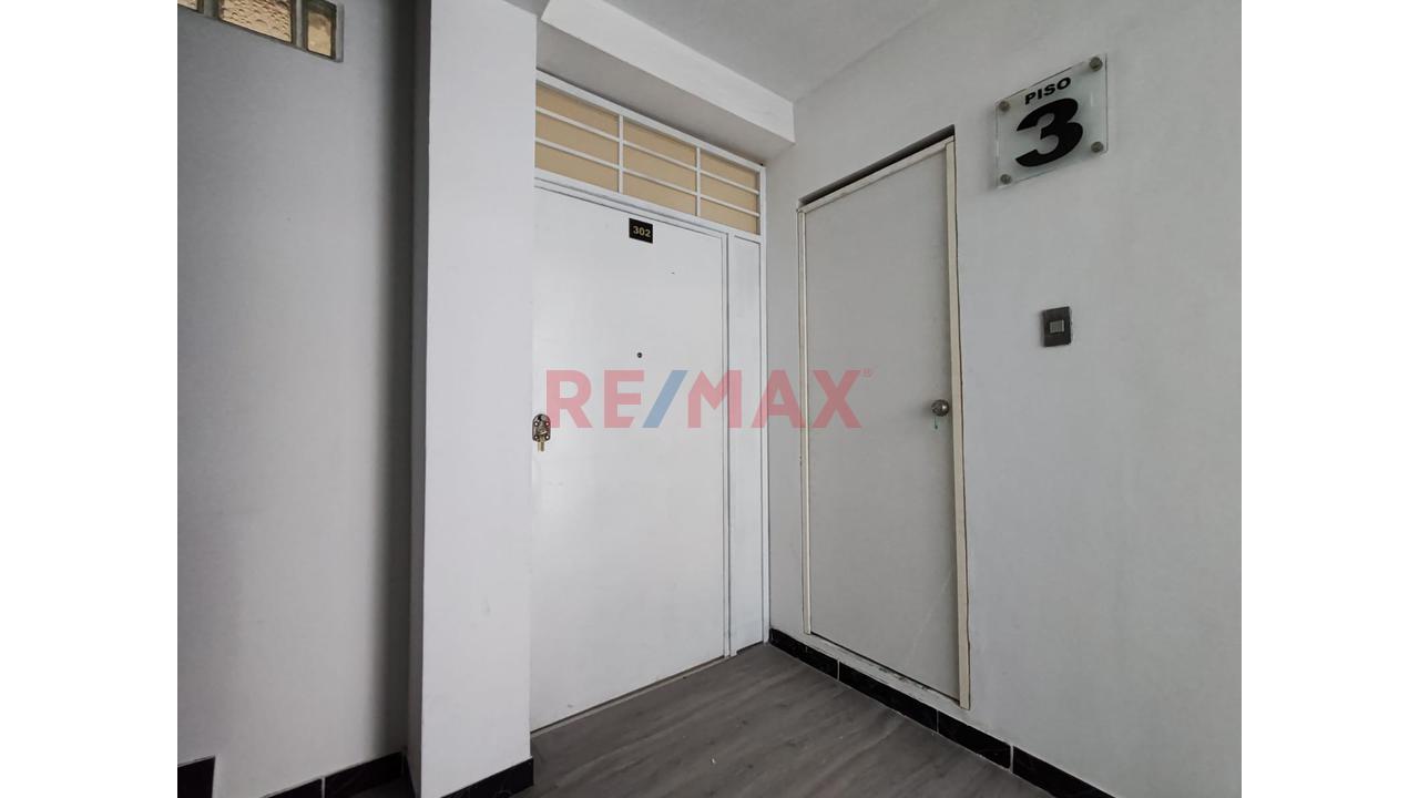 Departamento En Venta En Santa Beatriz - Cercado De Lima