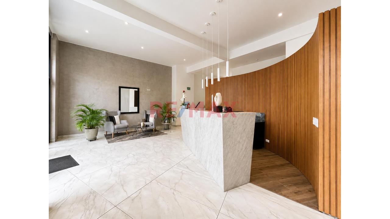 Alquiler De Moderno Departamento Amoblado En San Isidro