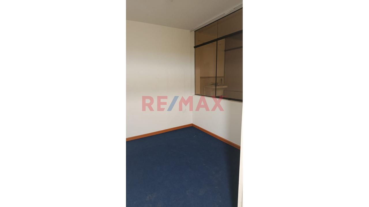 Departamento Con Cochera En Venta — foto 10