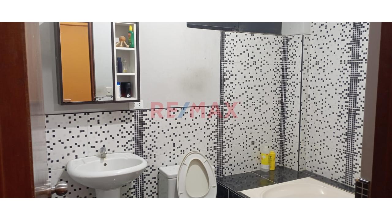 Casa En Alquiler De Dos Pisos En Los Cedros - Piura - 8