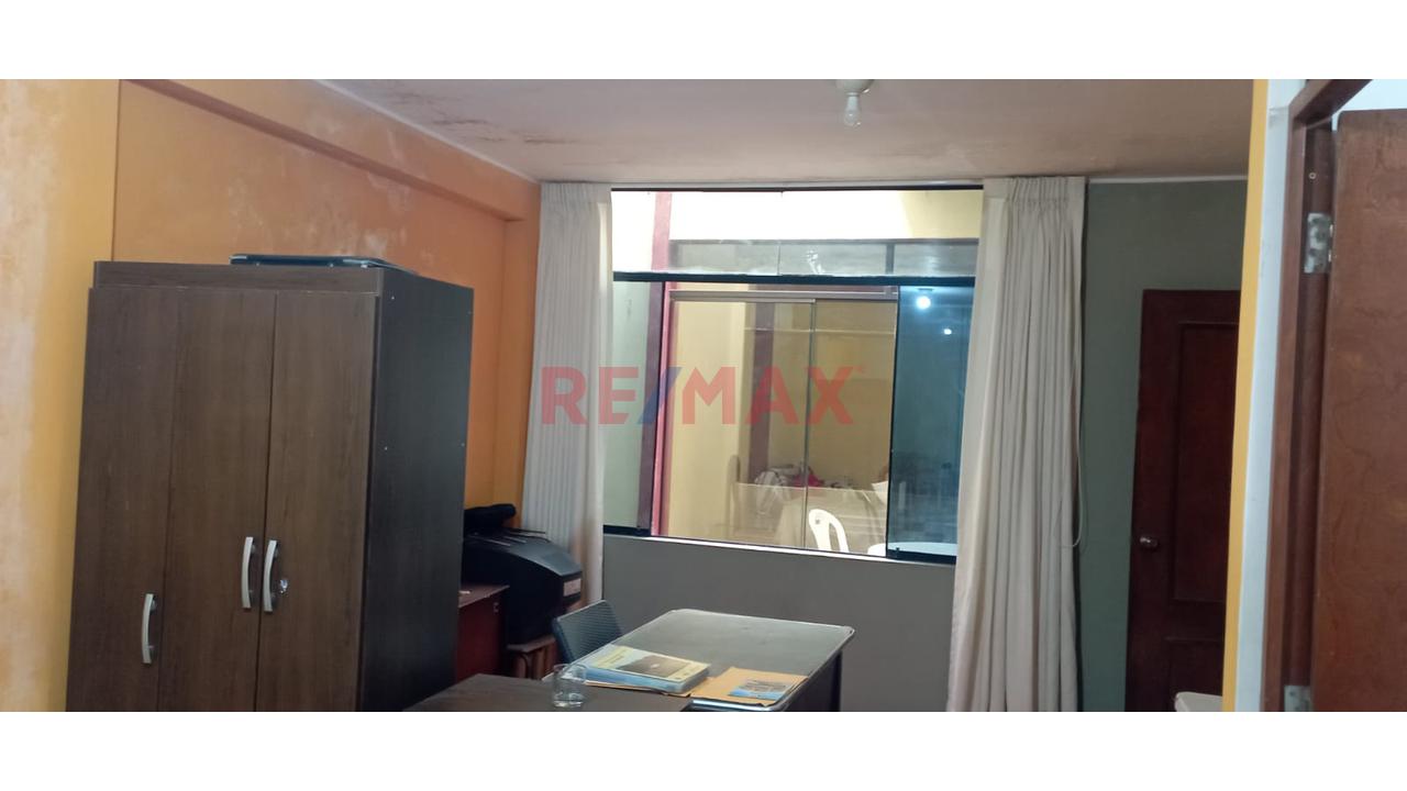 Casa En Alquiler De Dos Pisos En Los Cedros - Piura - 7
