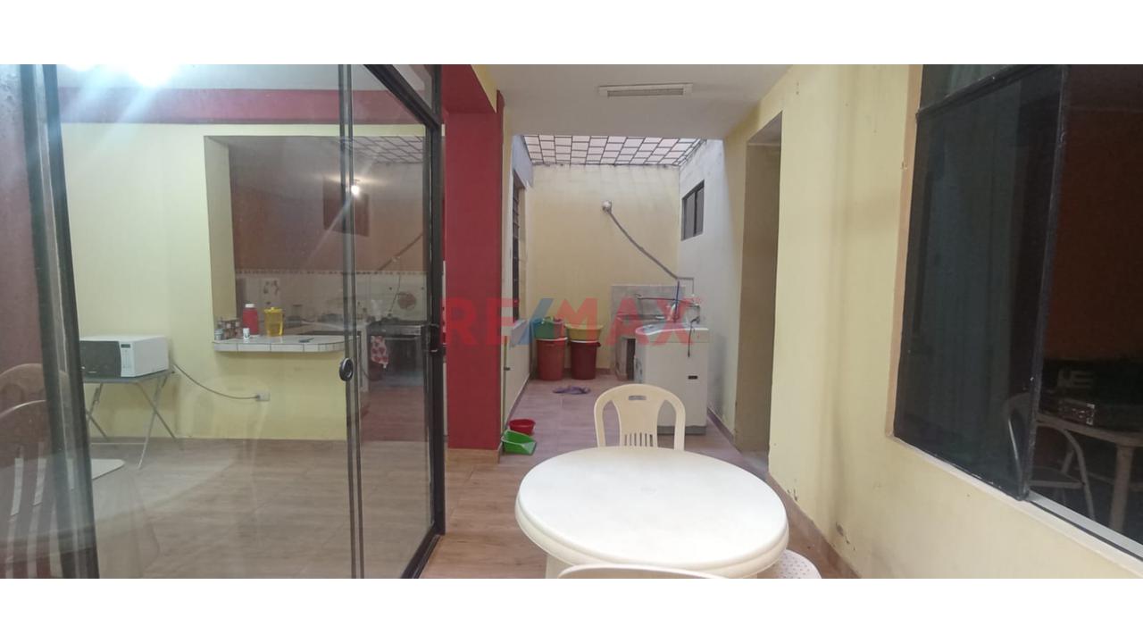 Casa En Alquiler De Dos Pisos En Los Cedros - Piura - 5