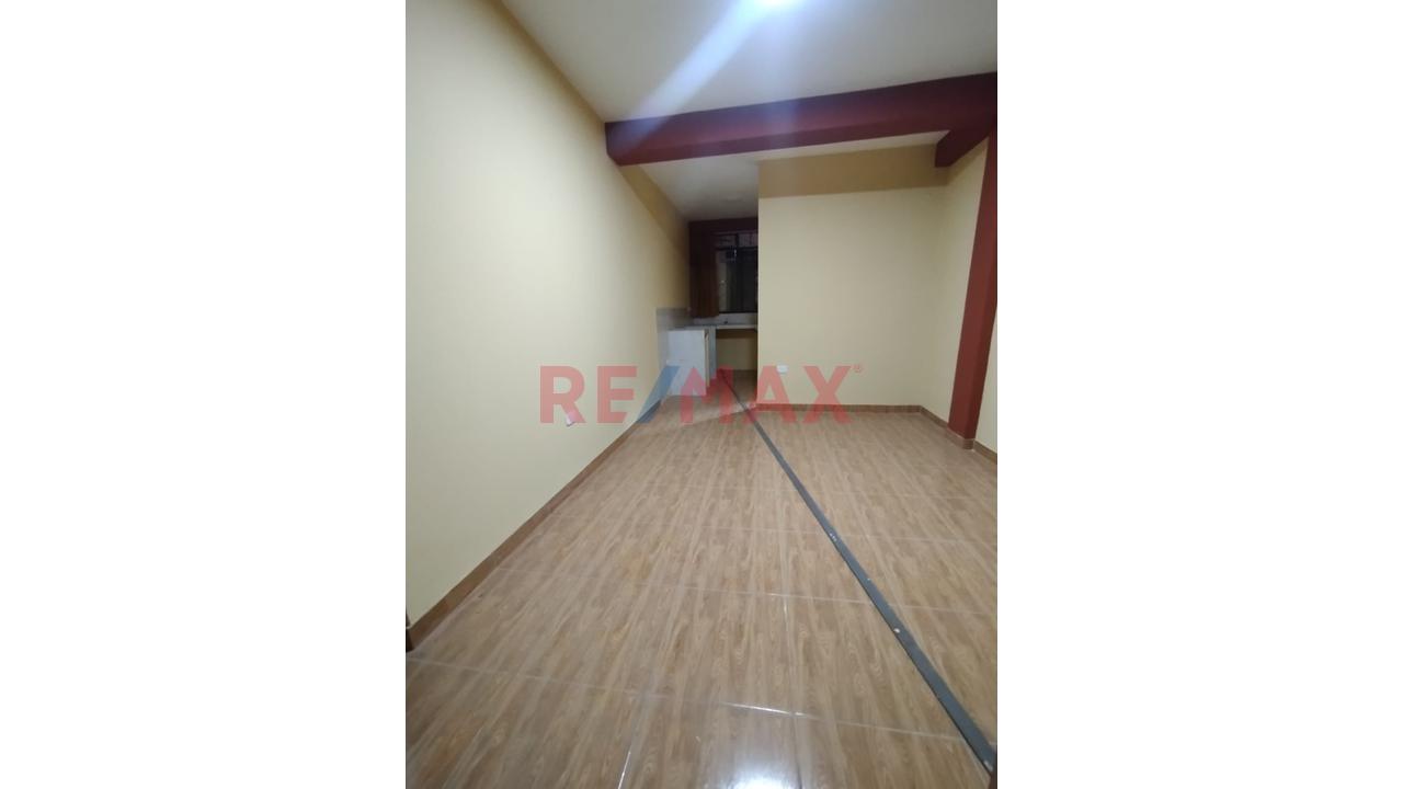 Casa En Alquiler De Dos Pisos En Los Cedros - Piura - 15