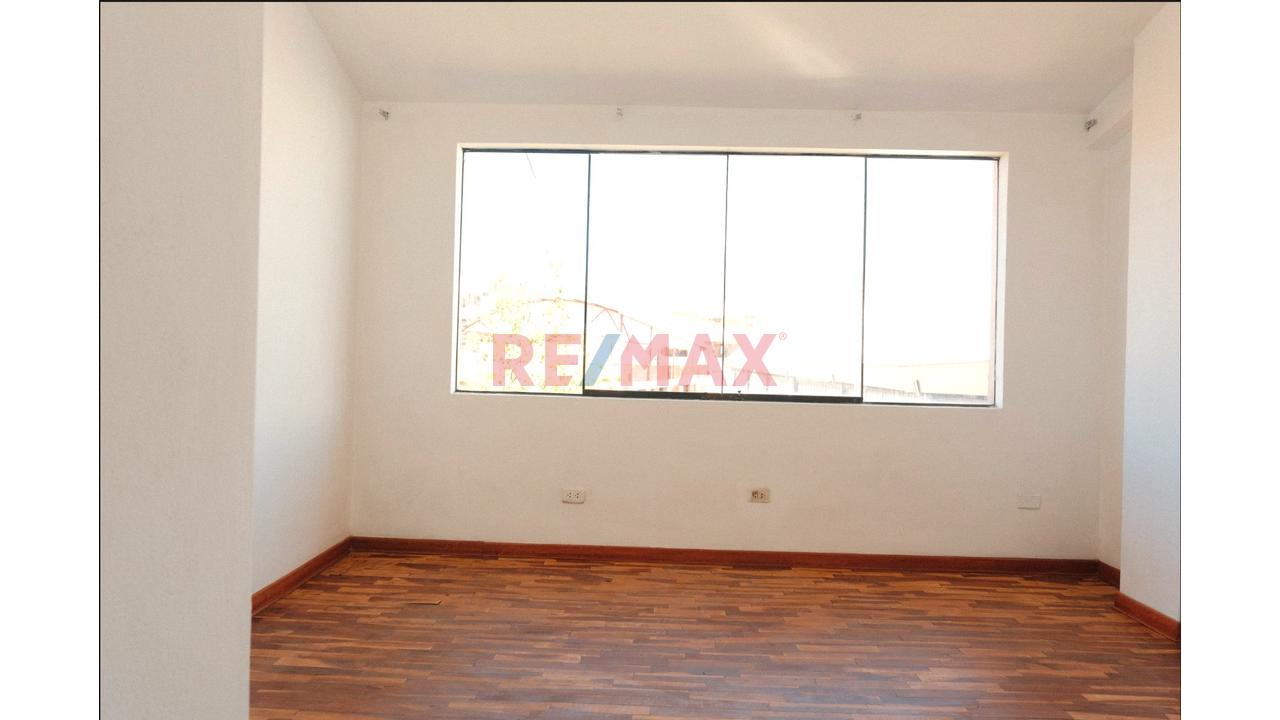 Alquilo Departamento De 240 M2 Para Vivienda U Oficinas - 7