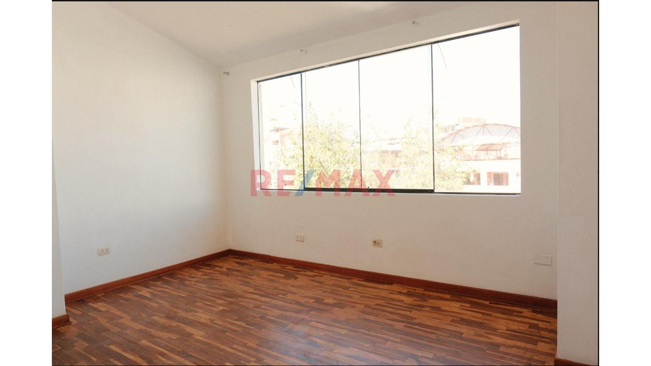 Alquilo Departamento De 240 M2 Para Vivienda U Oficinas - 5