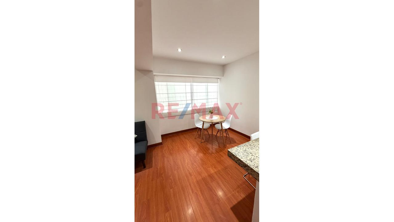 📍Departamento En Alquiler | Excelente Ubicación Entre Barrio Médico Y La Aurora — foto 6