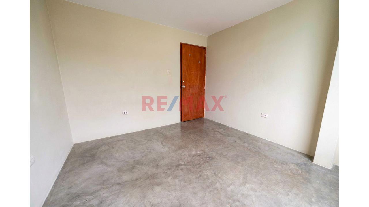 Chorrillos, Venta De Casa De 4 Pisos Con 3 Locales Comerciales, 2 Departamentos, 16 Habitaciones Y Estacionamiento Para 5 Autos. — foto 6