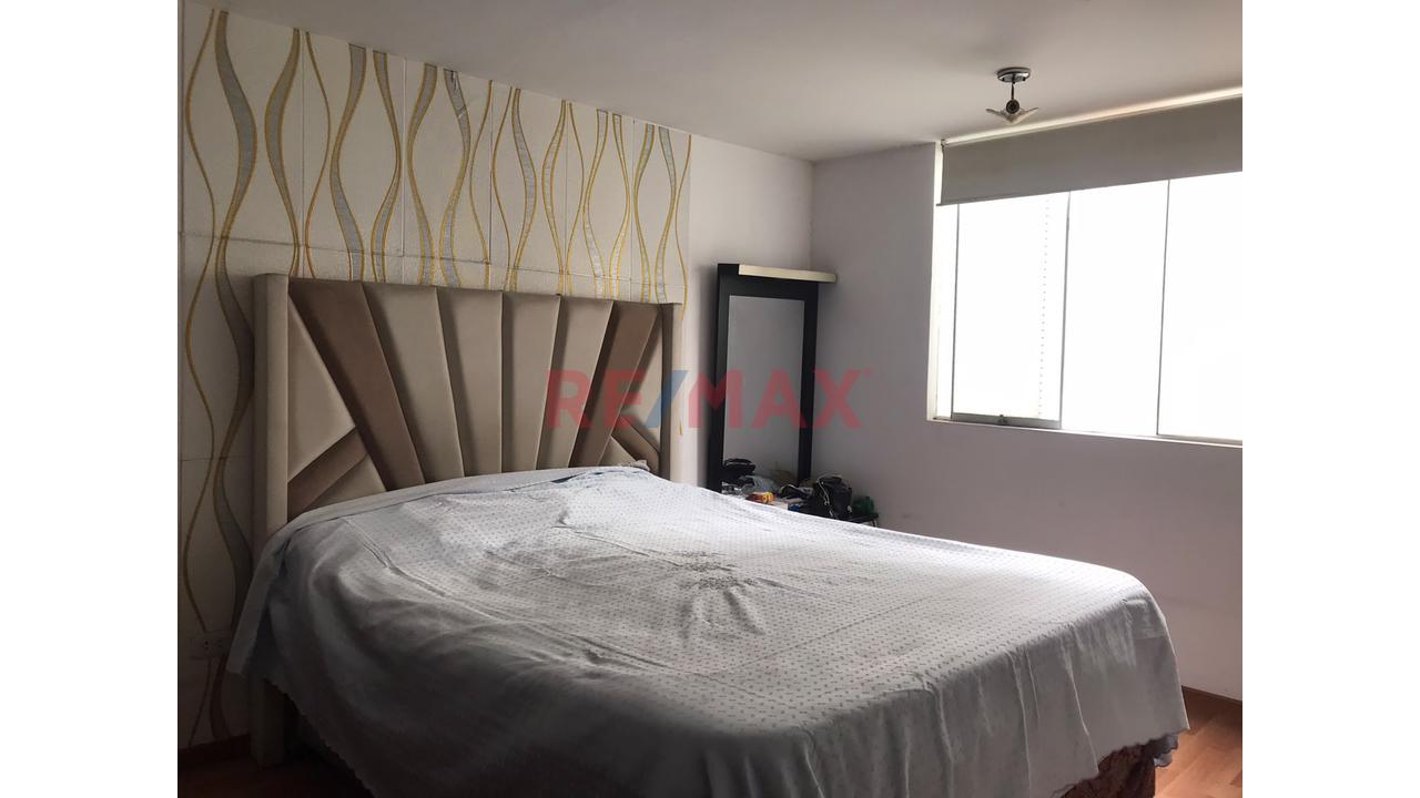 Venta De Departamento En La Urbanizacion  Santa Patricia La Molina — foto 3