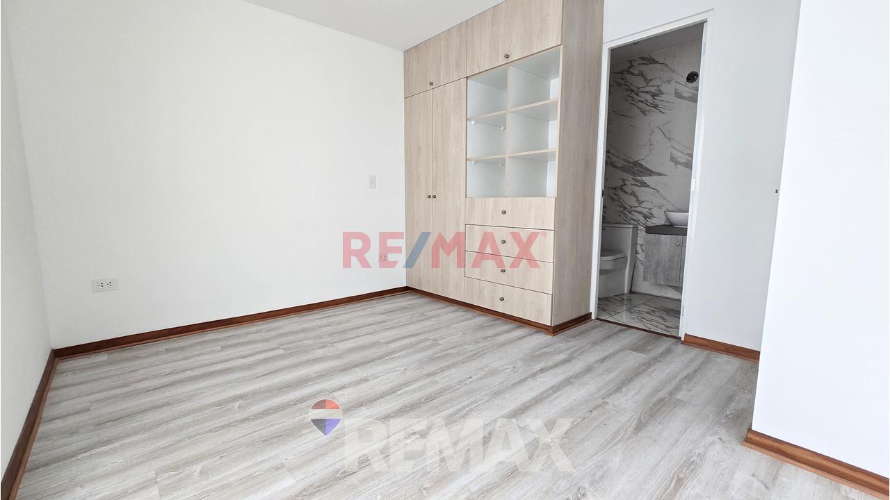Vendo Moderno Duplex De Estreno Frente A Parque - Surquillo - 17