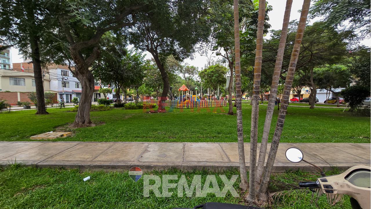 Vendo Moderno Duplex De Estreno Frente A Parque - Surquillo - 20