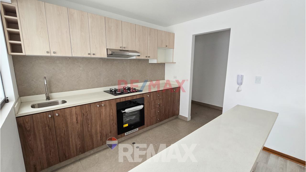 Vendo Moderno Duplex De Estreno Frente A Parque - Surquillo - 5