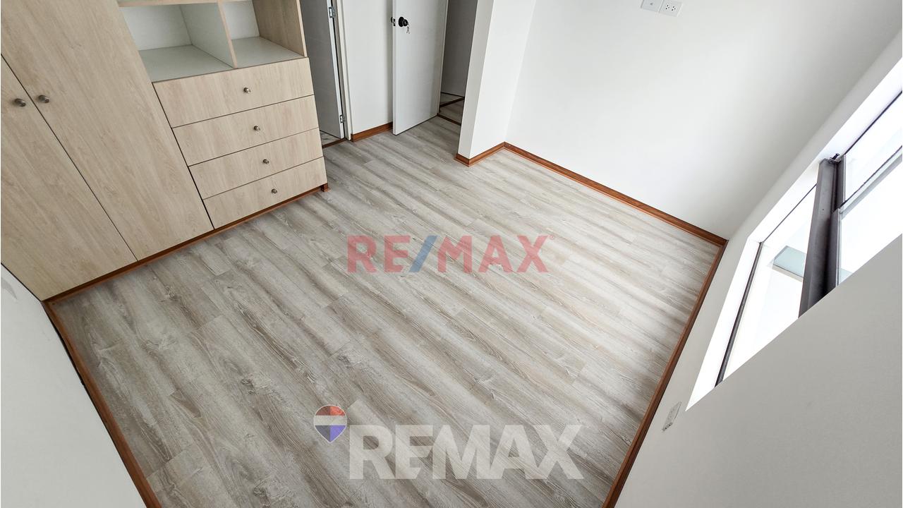 Vendo Moderno Duplex De Estreno Frente A Parque - Surquillo - 18