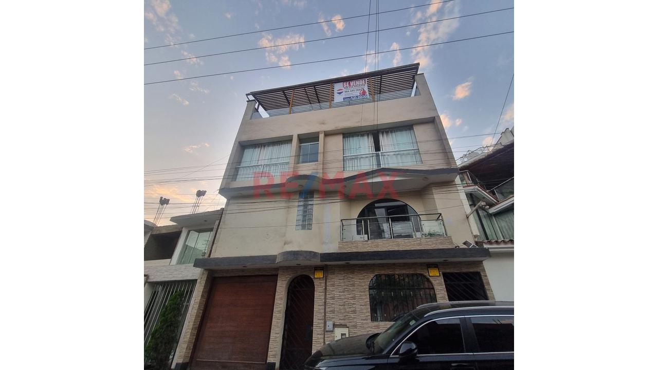 Venta De Hermoso Departamento Flat En San Antonio De Carapongo - 2