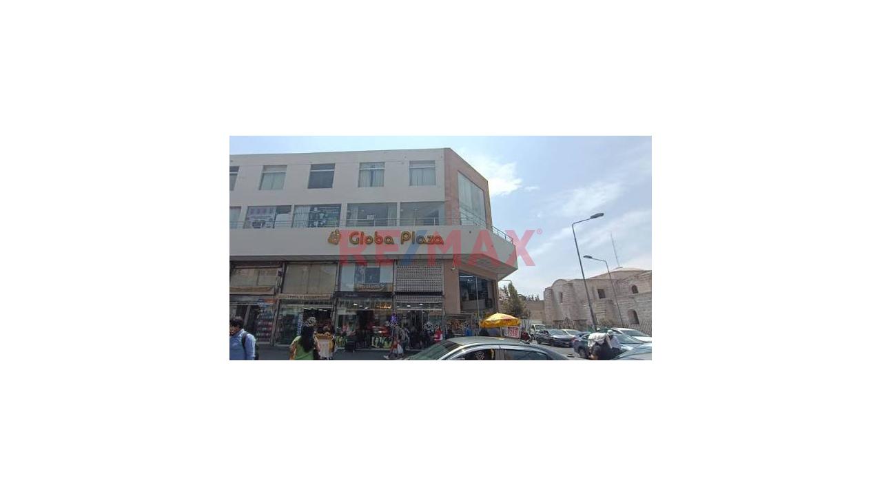Local Comercial En Venta En El 4To Piso En Global Plaza En El Cercado De Arequipa — foto 2