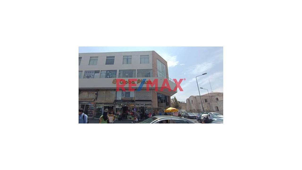 Local Comercial En Venta En El 4To Piso En Global Plaza En El Cercado De Arequipa