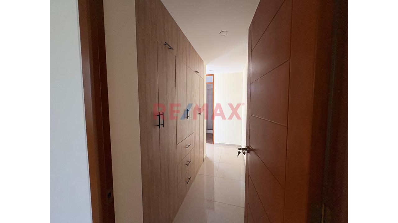 Venta De Casa Urb. Altos Del Valle Centenario - 11