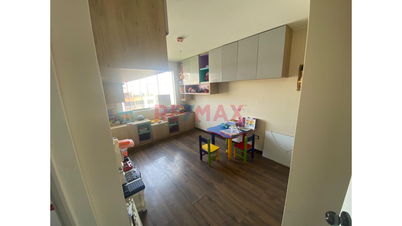 Surquillo - Departamento Duplex En Venta De 147.32 M2 En Barrio Medico — foto 15