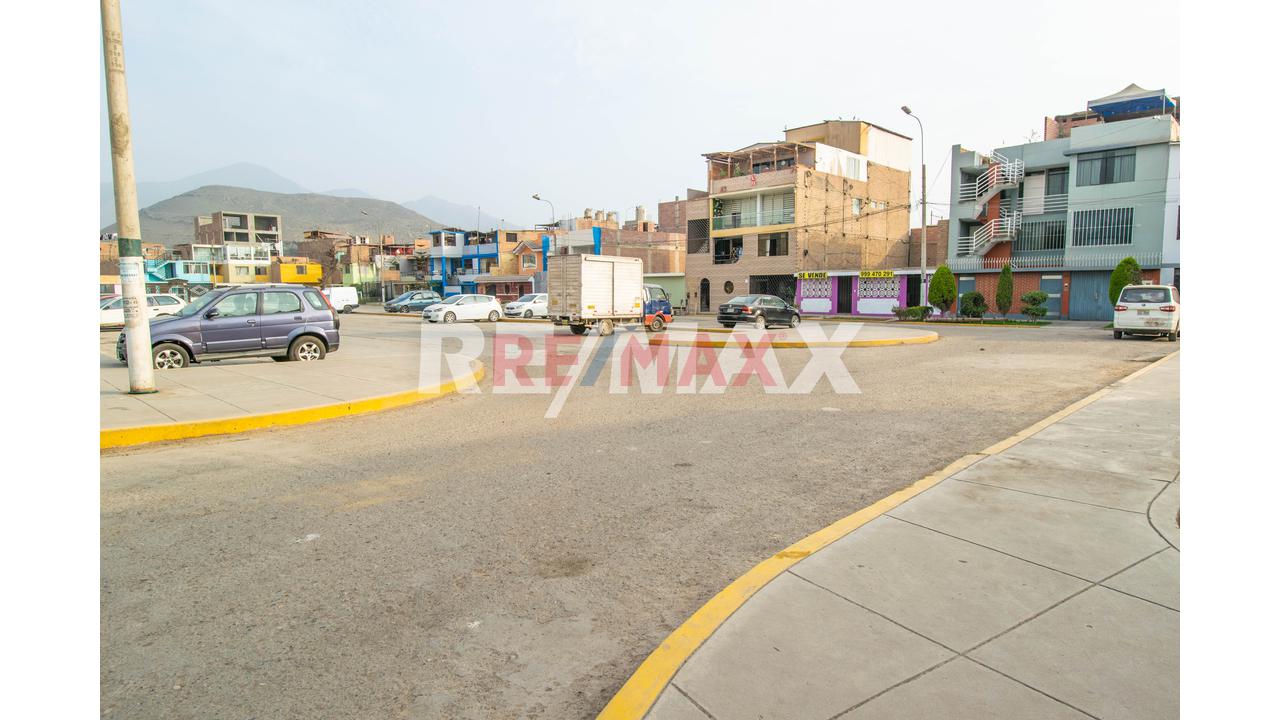Alquiler De Oficina O Espacio Multifuncional 2° Piso | San Felipe - Comas | 130M² - 18