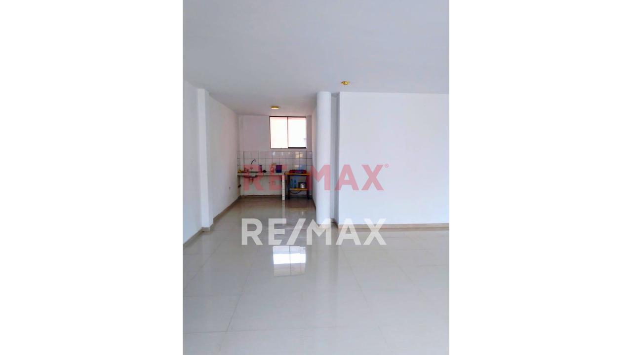 Alquiler De Oficina O Espacio Multifuncional 2° Piso | San Felipe - Comas  | 130M² — foto 5