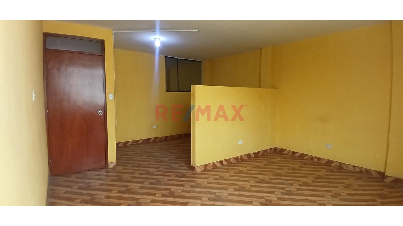 🏠 Oportunidad De Inversión Para Negocios - Casa En Venta Carabayllo 🏠 — foto 10