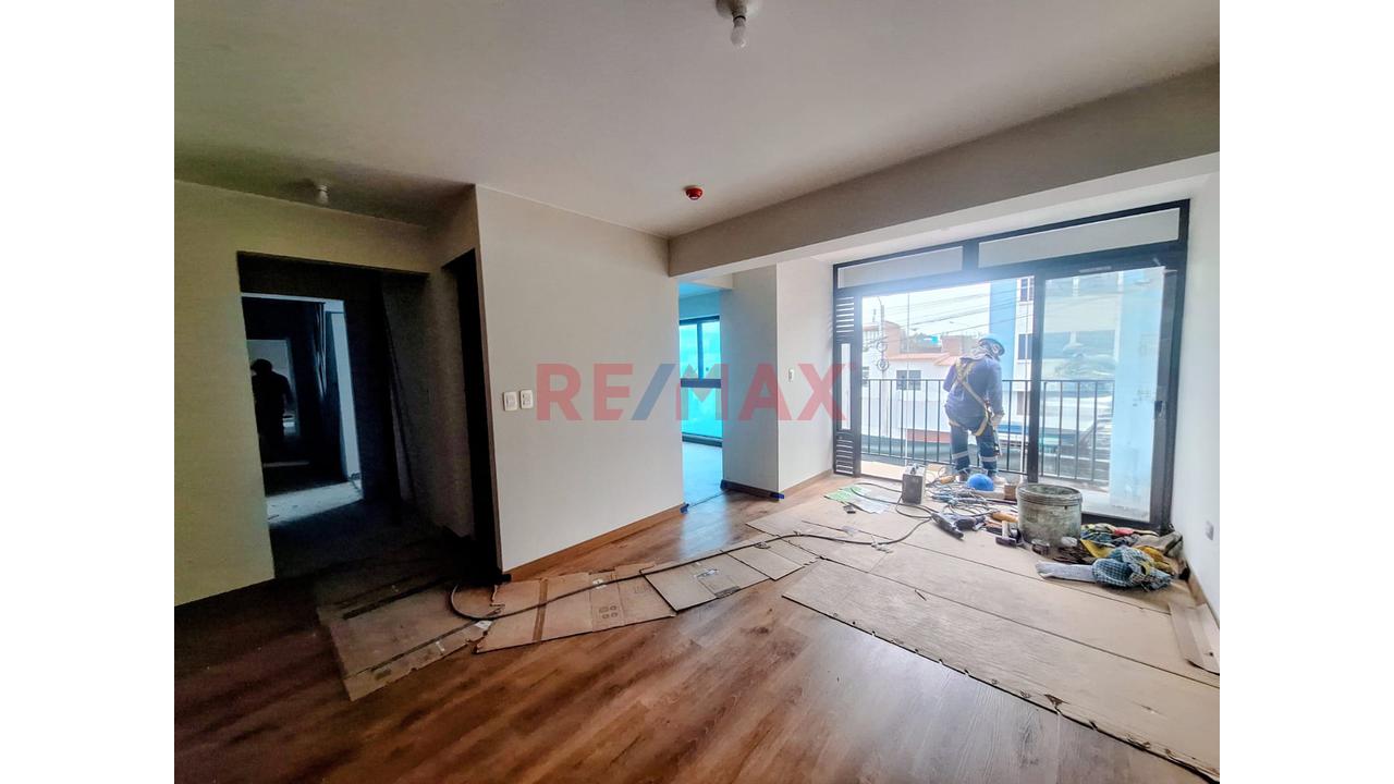 Oportunidad En Pueblo Libre | 3 Dormitorios + 3 Baños + Balcón | 82.29 M² — foto 2