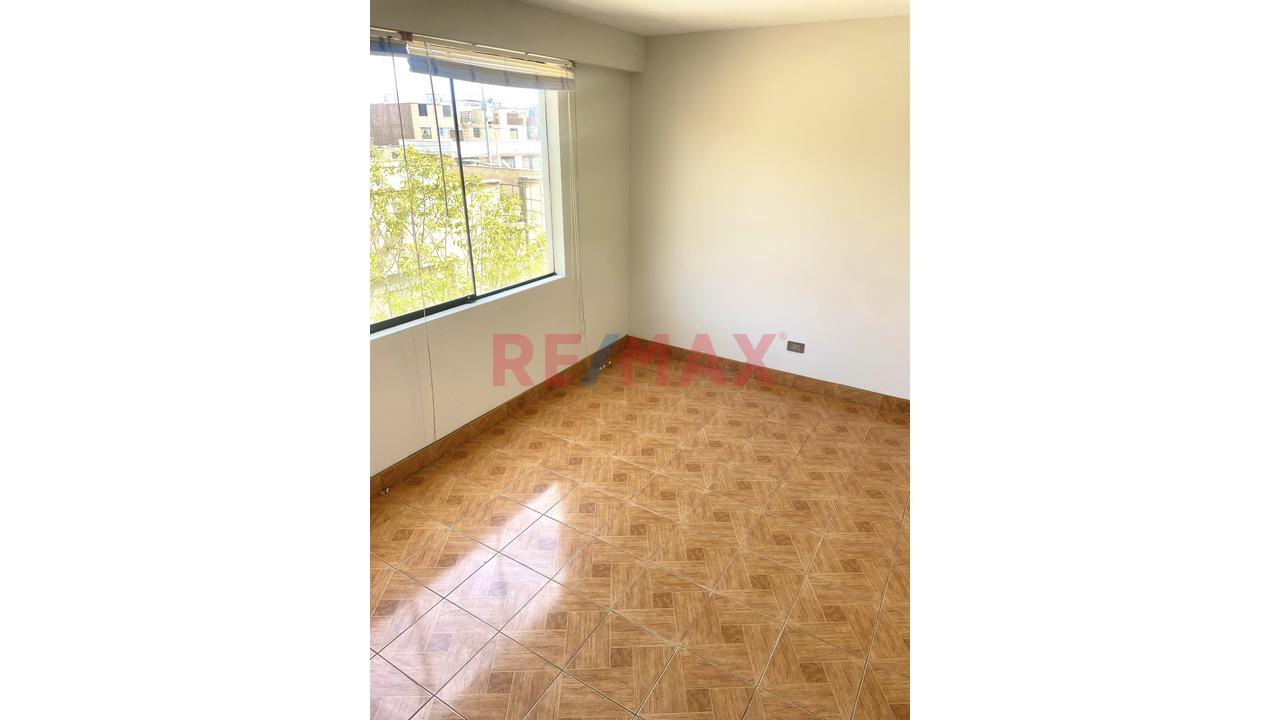 Venta De Departamento De 108 M² En 3Er Piso - Urb. Elio Lima — foto 14