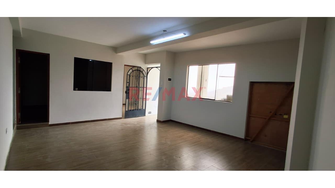Casa En Venta - Milagro De Jesus Zonal 5 Collique (Comas)