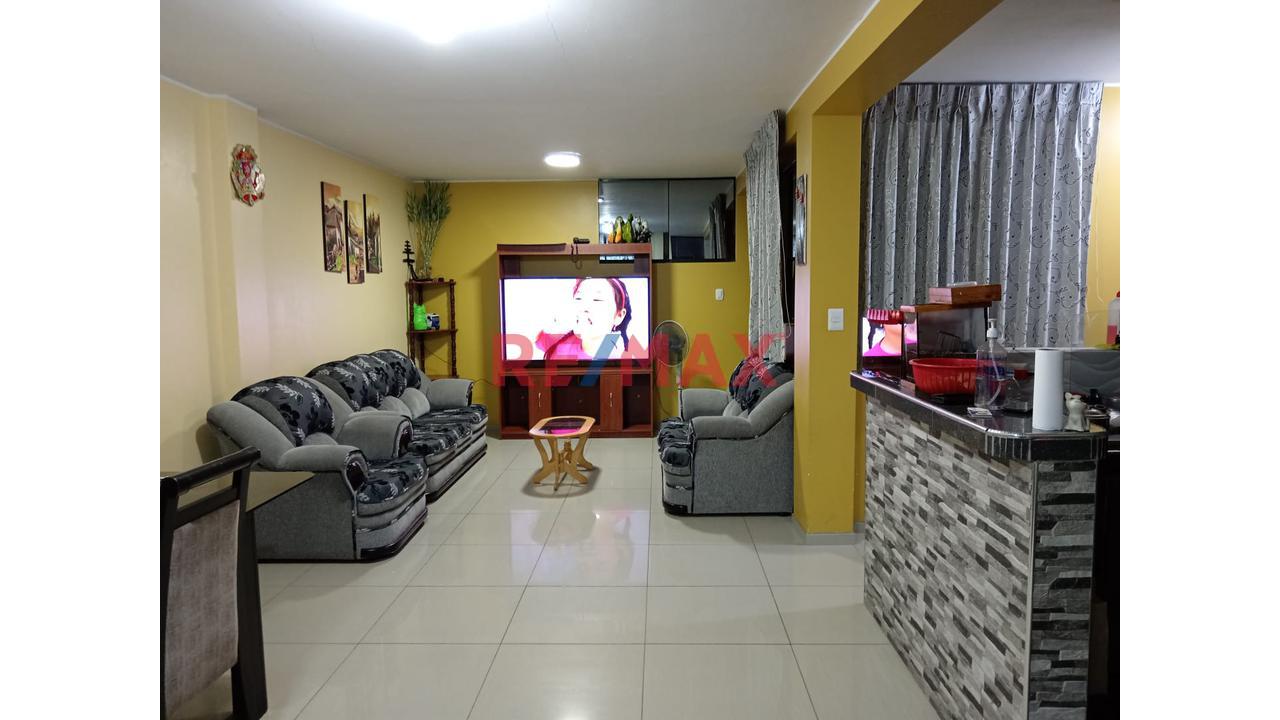 Venta De Departamento En Los Olivos.