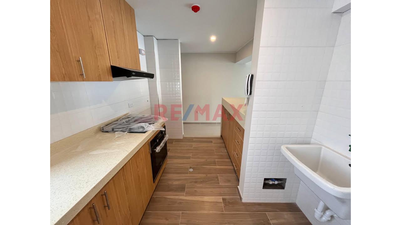 Venta De Flat En La Punta , Entrega Febrero 2027 - 3