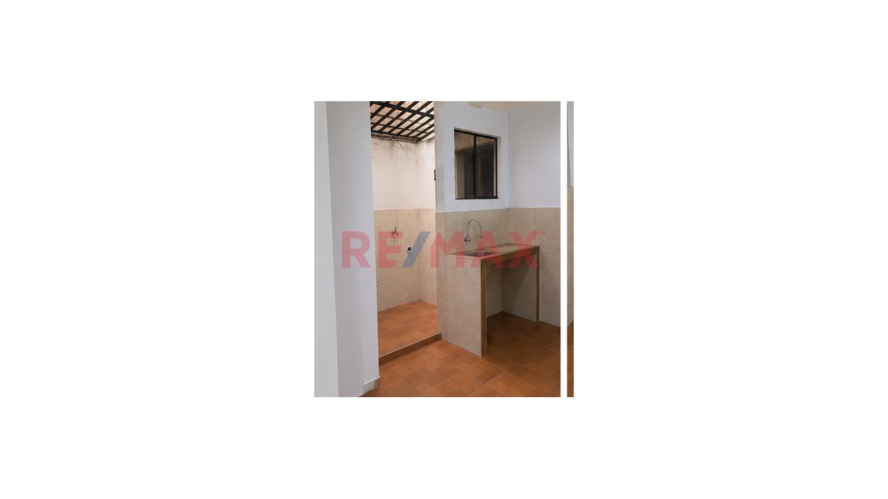 Se Vende Mini Departamento U Oficina En Independencia - 4