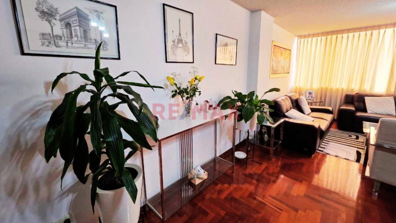 Venta Departamento Duplex Con Terraza Y Parrilla - 8
