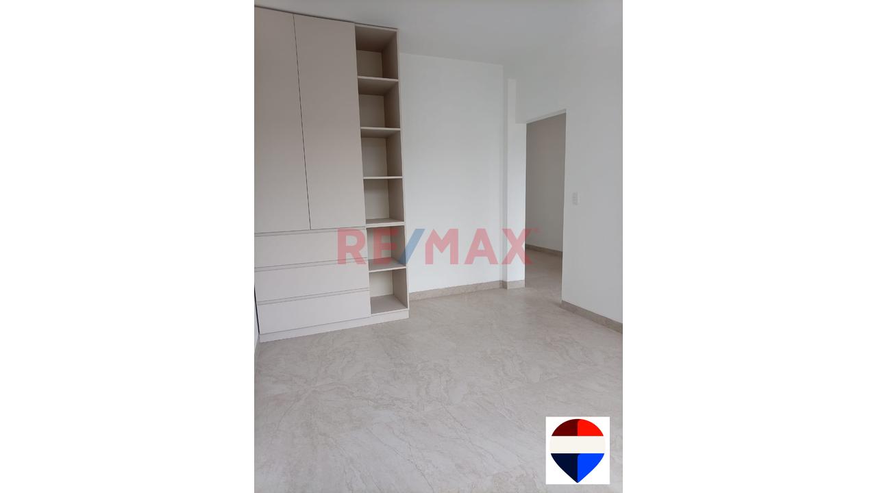 Venta De Casa De Estreno Frente A Parque/ 5 Habitaciones, En Miraflores  Country Club , Castilla , Piura - 6
