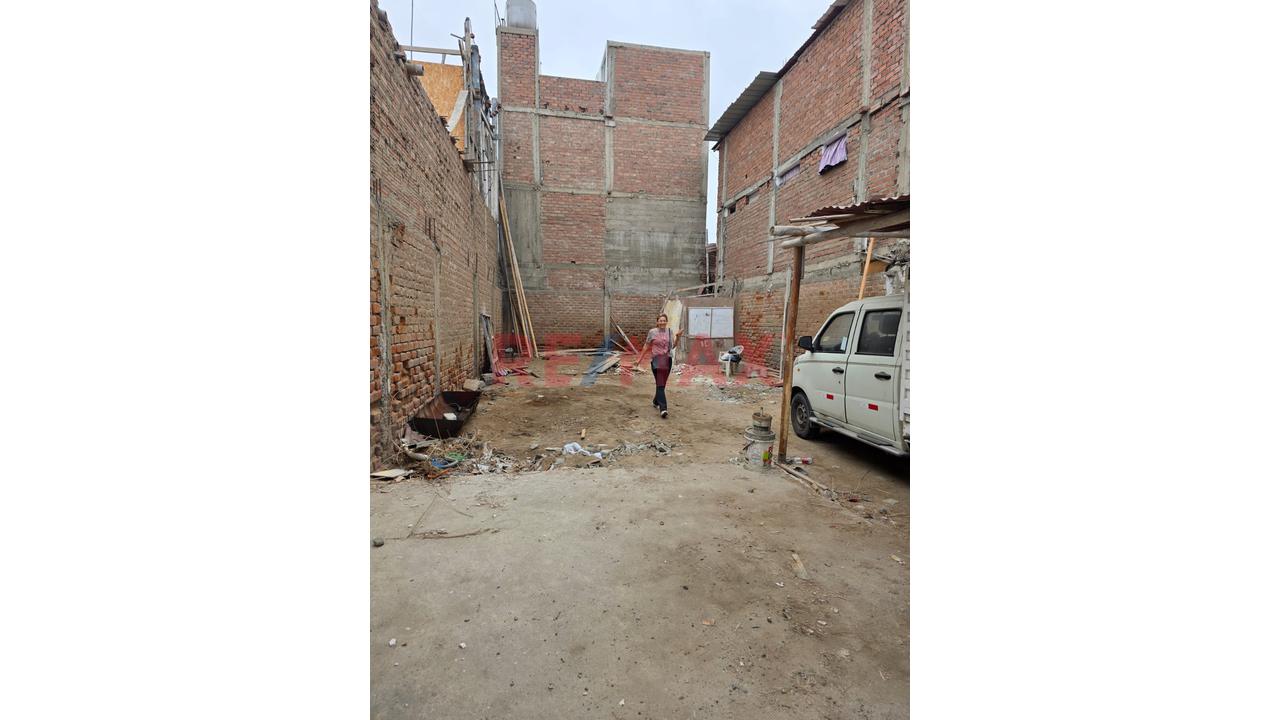 Venta Terreno Punta Hermosa - Ocasion Cerca De Boulevard, Parques / A Pocos Metros De La Av. Principal Garcia Rada - 1