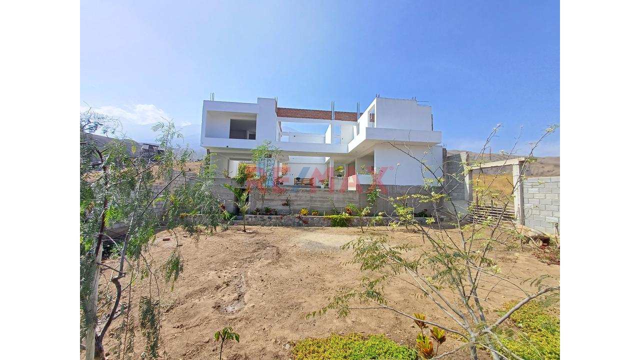 Venta De Casa Como Terreno En Simbal - 20