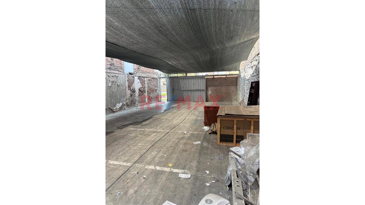 Venta De Terreno/Local Comercial – Av. Ruiseñores (Cdra. 6), Santa Anita - 2