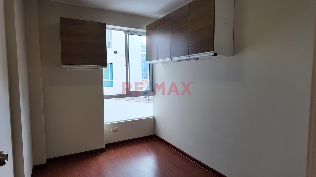 Departamento Dúplex De 2 Dorm + Cochera En Magdalena – Av. Brasil Con Av. Ejercito - 12