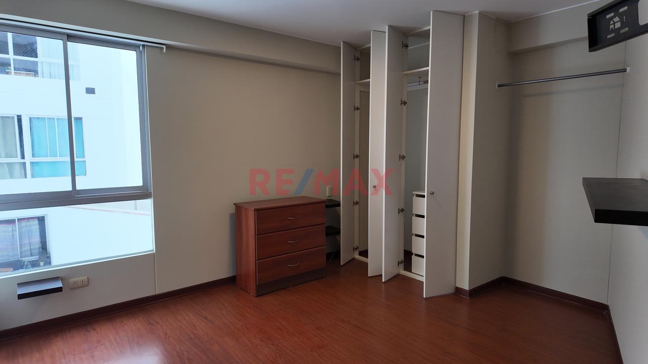 Departamento Dúplex De 2 Dorm + Cochera En Magdalena – Av. Brasil Con Av. Ejercito - 13
