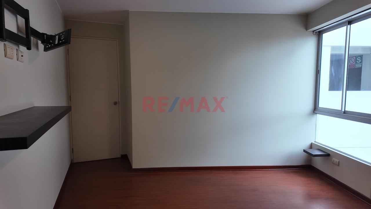 Departamento Dúplex De 2 Dorm + Cochera En Magdalena – Av. Brasil Con Av. Ejercito - 14