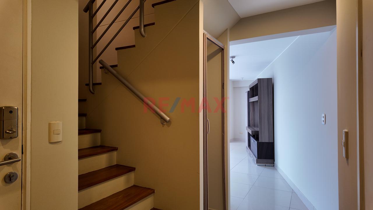 Departamento Dúplex De 2 Dorm + Cochera En Magdalena – Av. Brasil Con Av. Ejercito - 1