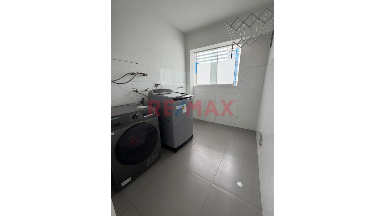 Se Vende Dúplex En Miraflores — foto 12