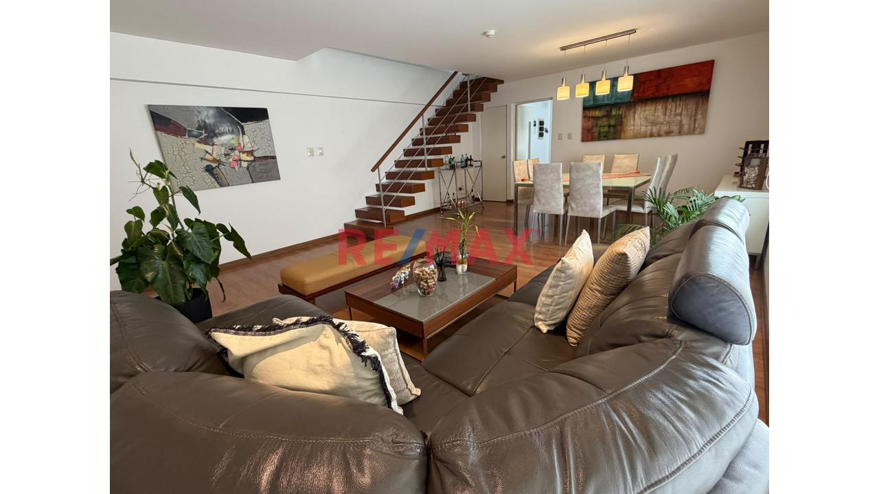 Se Vende Dúplex En Miraflores