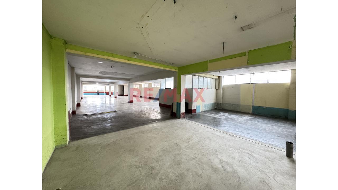 Se Alquila Local Comercial Frente Al Real Plaza De Pro Los Olivos — foto 15